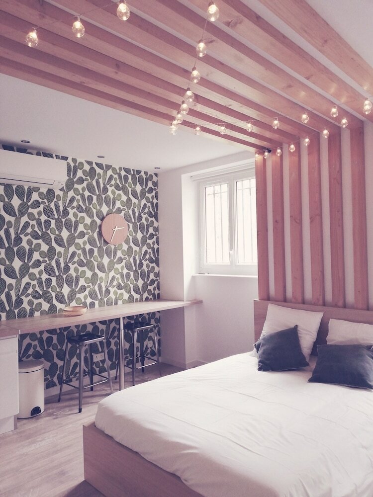 Aparthotel Suite 24