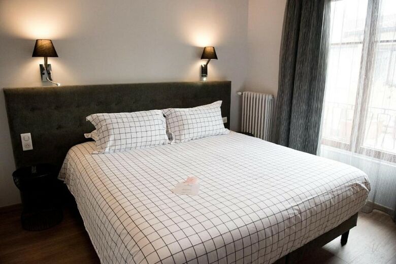 Hotel Armes de Champagne