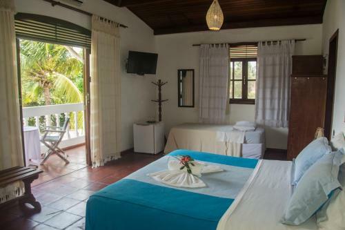 Hostal Pousada Enseada Dos Golfinhos