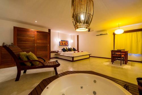 Hotel Sombra E �gua Fresca