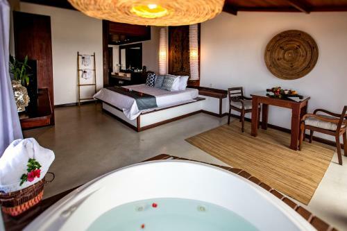 Hotel Sombra E �gua Fresca