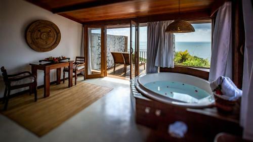 Hotel Sombra E �gua Fresca