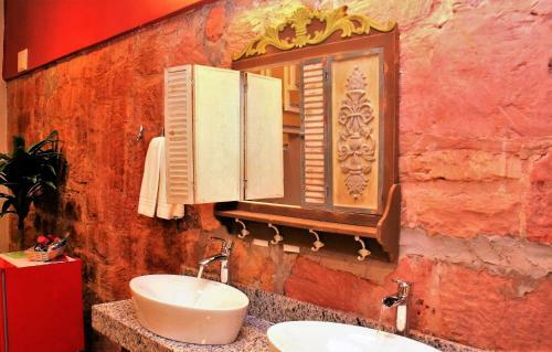Hostal Pousada Casa Das Flores
