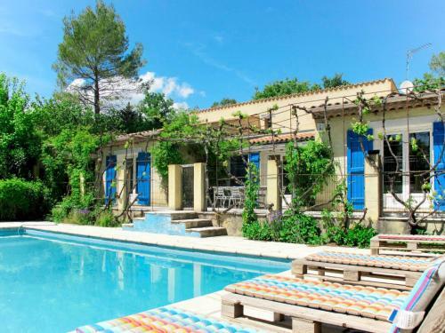 Ferienhaus Mit Pool St. Paul-en-for�t 100s