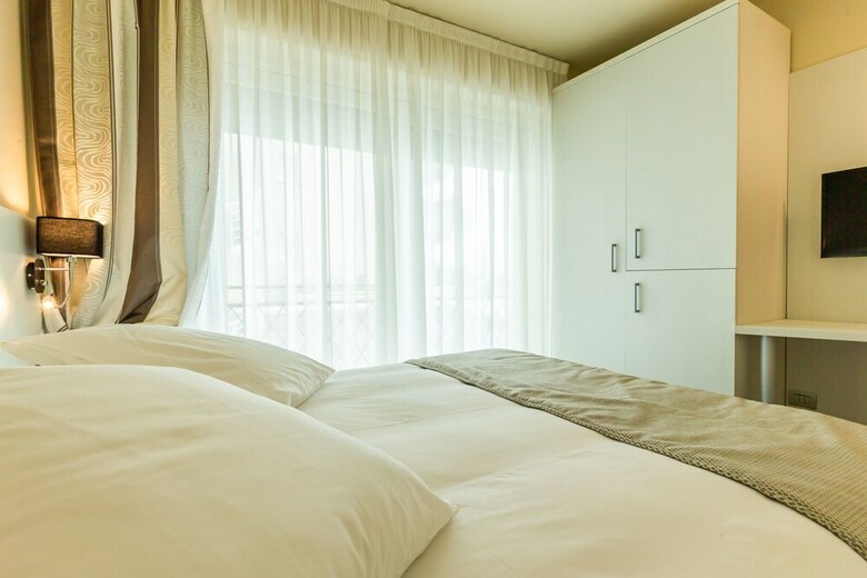 La Dolce Vita Hotel