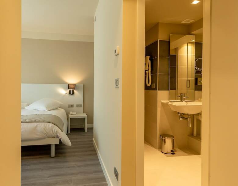La Dolce Vita Hotel