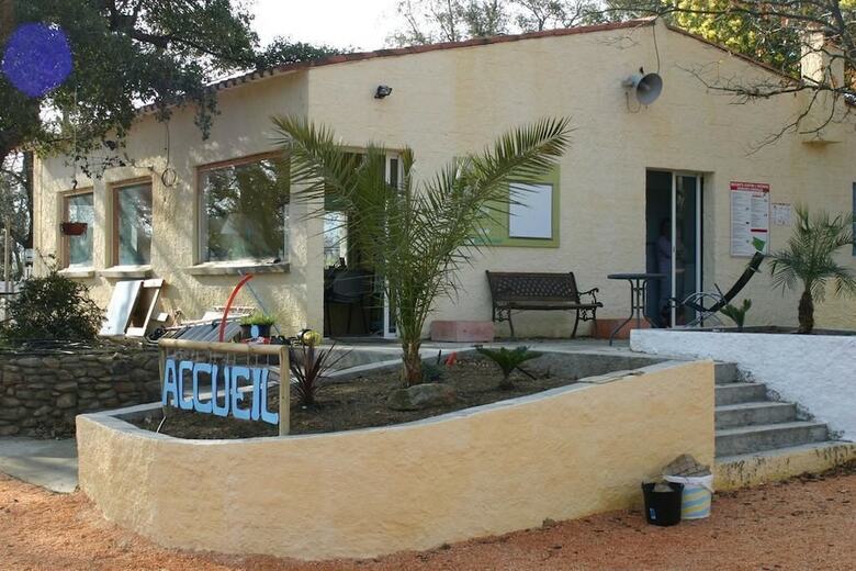 Camping Les Bruyeres