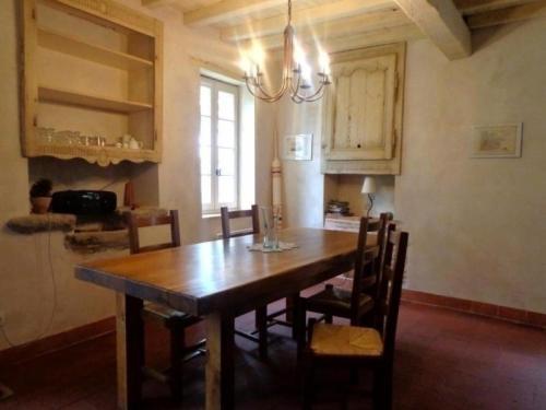 House Garragnon