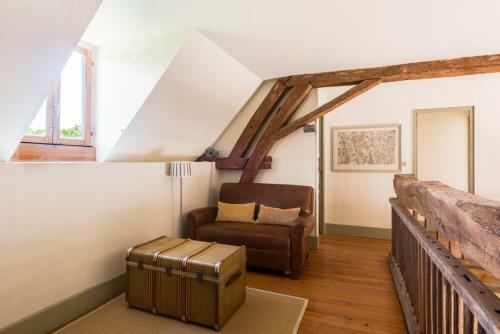 Moulins-engilbert Villa Sleeps 10 Pool