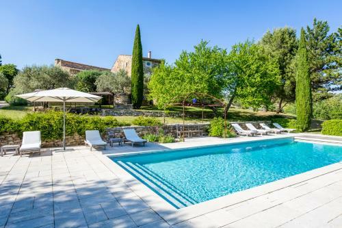Oppedette Villa Sleeps 24 Pool Wifi