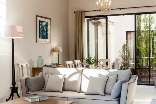Hotel Ch�teau Saint Pierre de Serjac