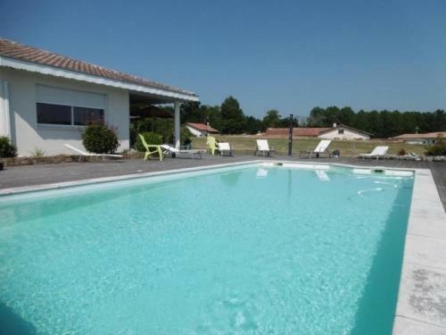 House G�te Du Carr�