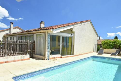 Villa Tourbes