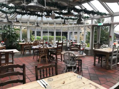 Posada The Ilchester Arms Hotel