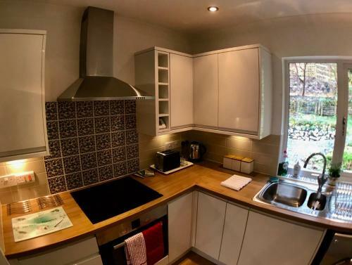 Glanafon Holiday Home