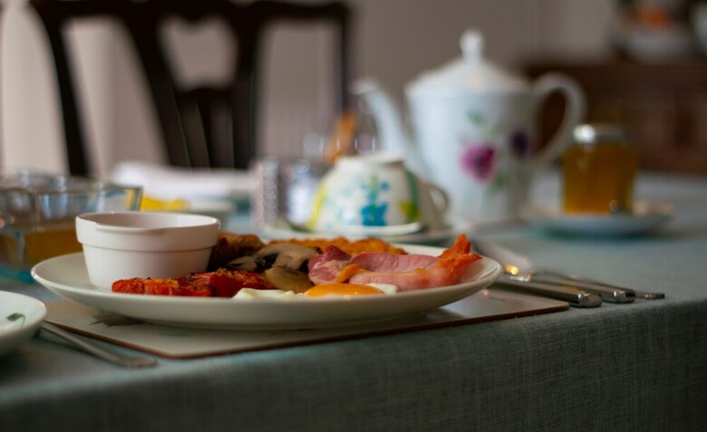 Pontyclerc Farm House Bed And Breakfast