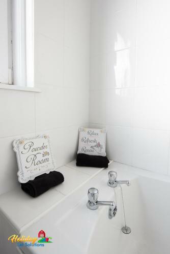 Premier - Kirkness Apartment