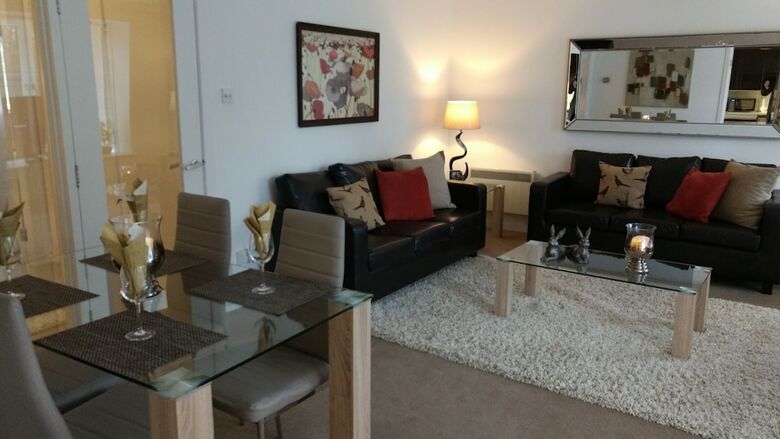 Gleneagles Village Apartments
