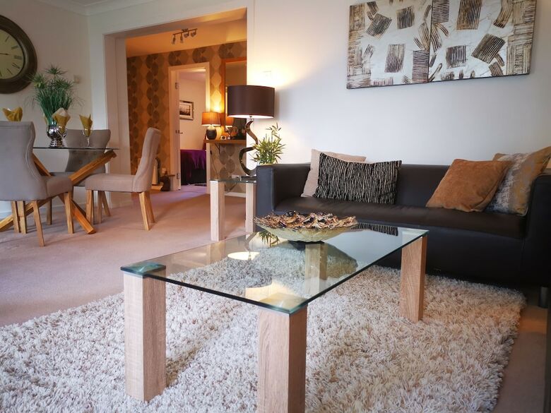 Gleneagles Village Apartments