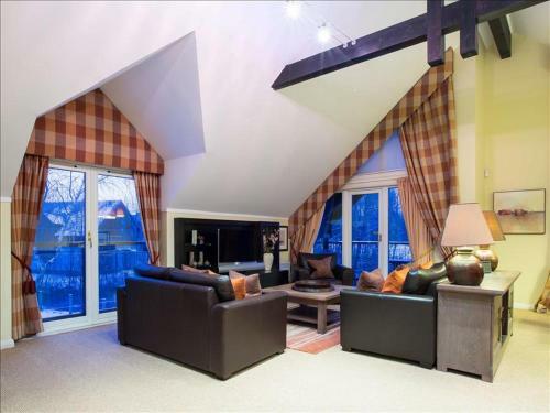 Cameron Club Three Bedroom Detached Lodge L128