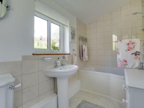 Holiday Home Dairy Cottage