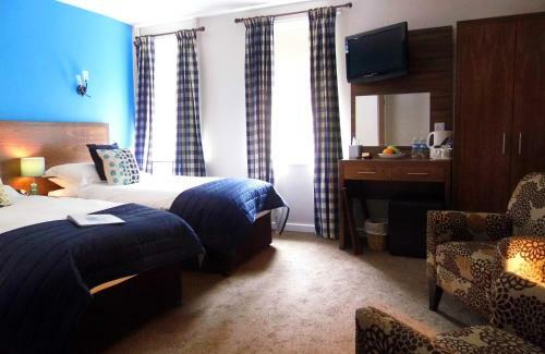 Queens Head Hotel