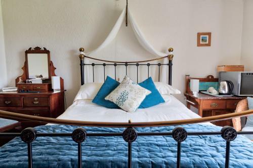 Tregolls Farm B&B