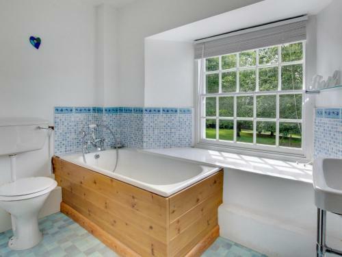 Vintage Holiday Home In Blisland Cornwall With A Garden