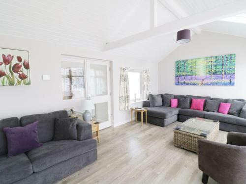 Hazel - Woodland Cottages
