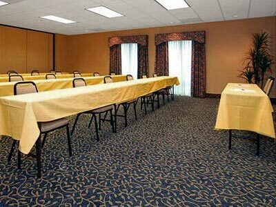 Hotel Spark By Hilton San Antonio Airport