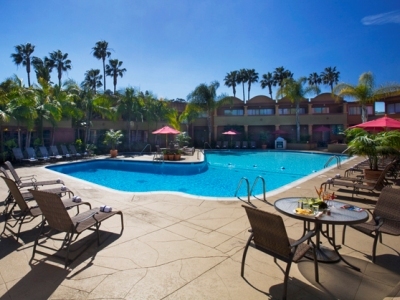 Handlery Hotel And Resort