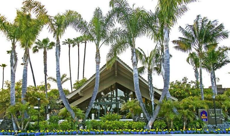 Island Palms Hotel & Marina (.)