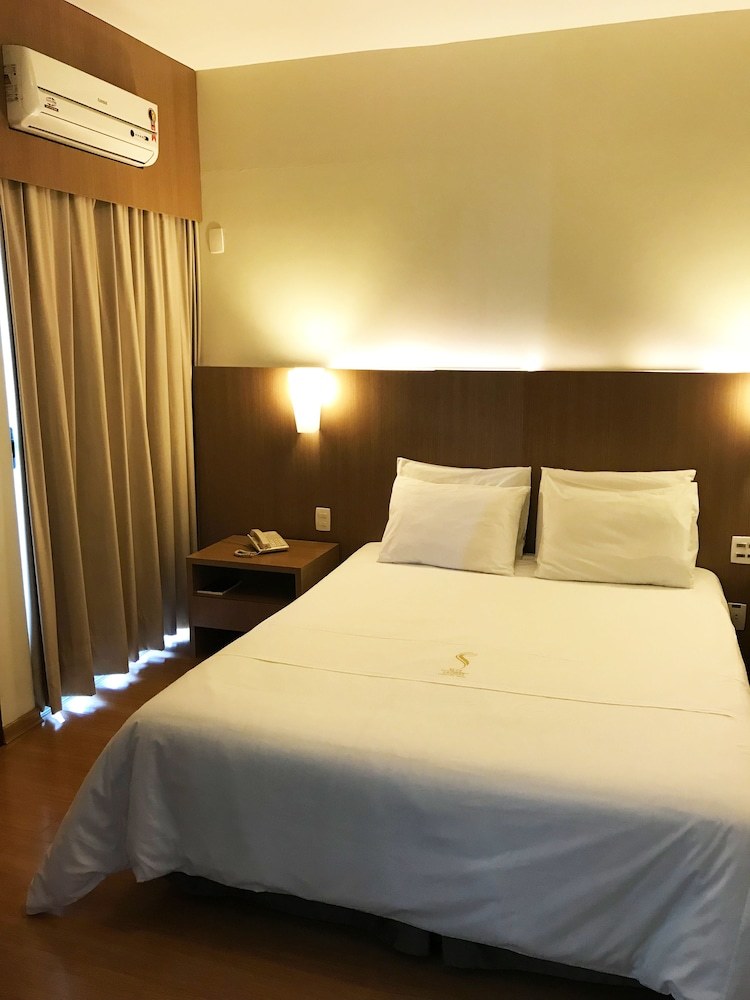 Apartamento Sete Lagoas Residence Hotel