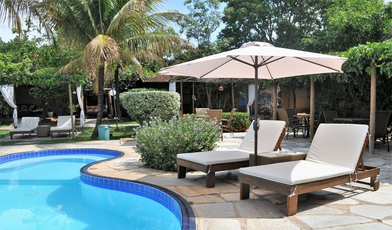 Hostal Pousada Flores Do Cerrado