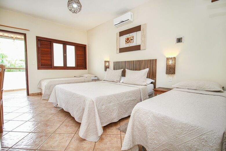 Hostal Pousada Flores Do Cerrado