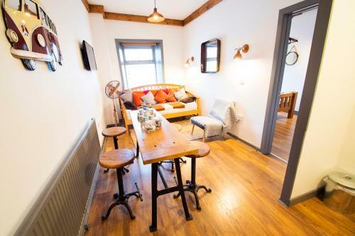 Bed & Breakfast Whitford's