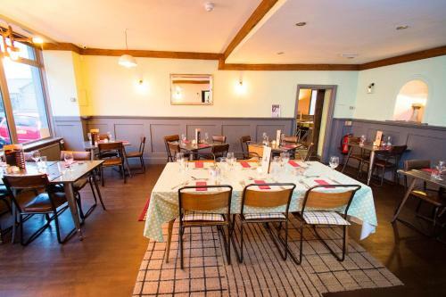 Bed & Breakfast Whitford's