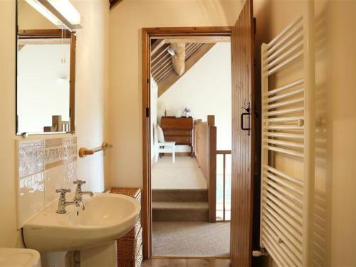 Gallery Barn, Burford