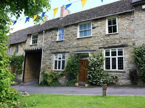 141 The Hill, Burford, Burford