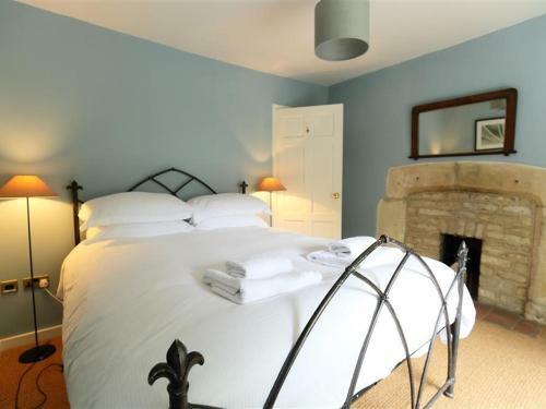 141 The Hill, Burford, Burford