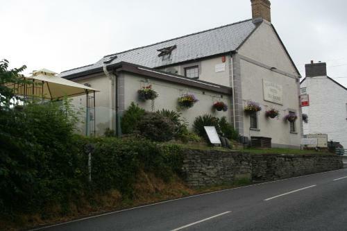 Flambards Hotel & Tearoom