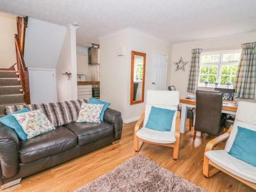 Oak Tree Cottage, Cardigan