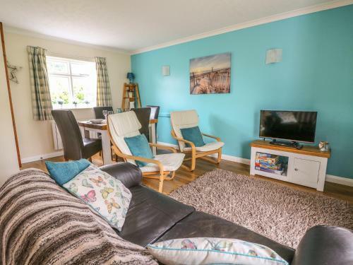 Oak Tree Cottage, Cardigan