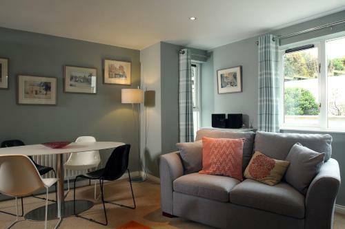 Apartamento Coach Road Cottages