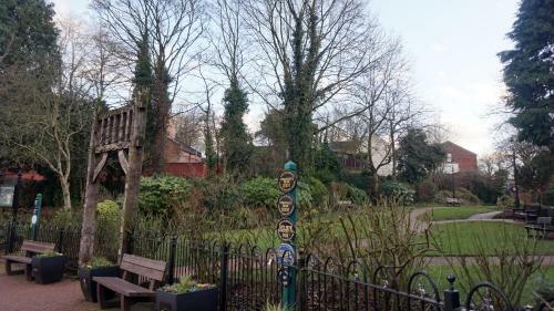 The Alderley Apartment