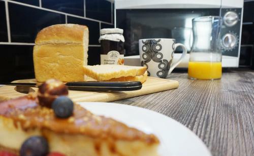 The Lovell Apartment