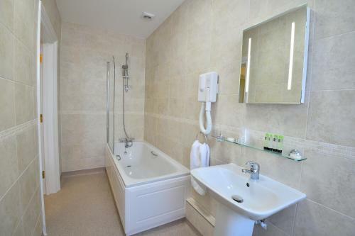 Posada The George Hotel