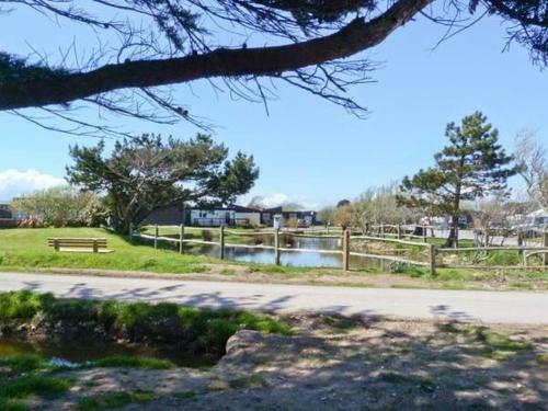 45h Medmerry Park Holiday Park