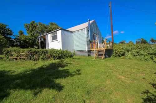 The Studio At Loe Beach