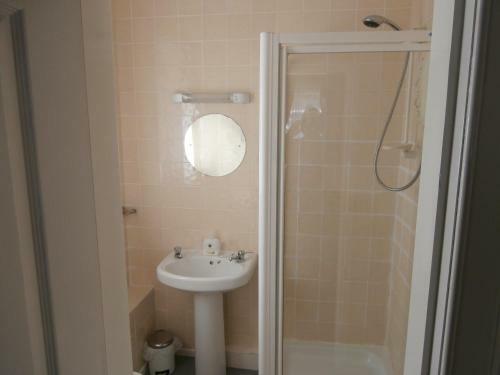 Hostal Monorene Guest House